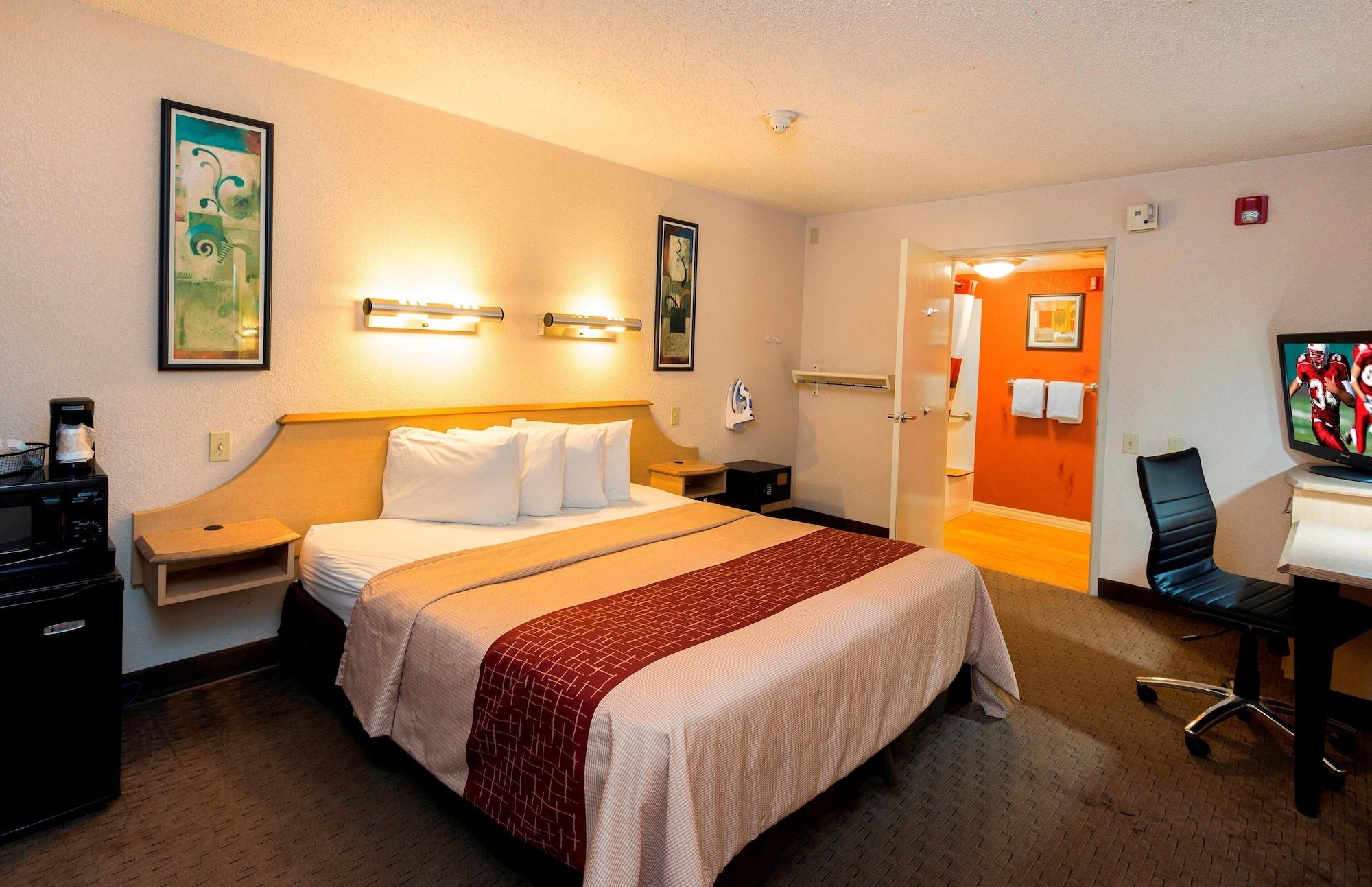 Red Roof Inn Buffalo - Hamburg/ I-90 Bagian luar foto
